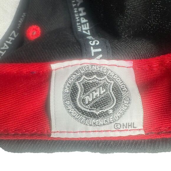 Chicago Blackhawks Hockey Zephyr Black Hat Cap Embroidered Logo Snap Back NHL‎ - Picture 5 of 8